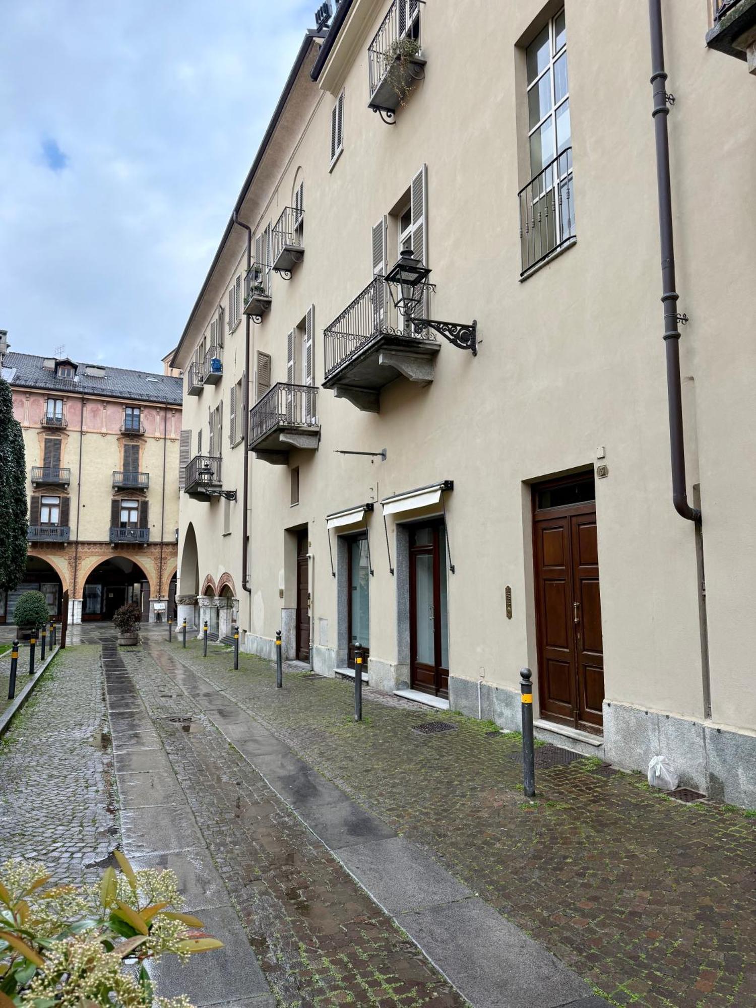La Loggia Dei Conti Apartment Кунео Екстериор снимка